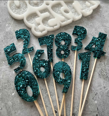 №945 Кристаллические цифры 