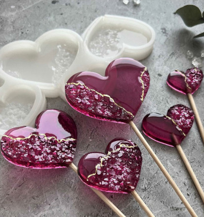 №953  Кристаллические сердечки 