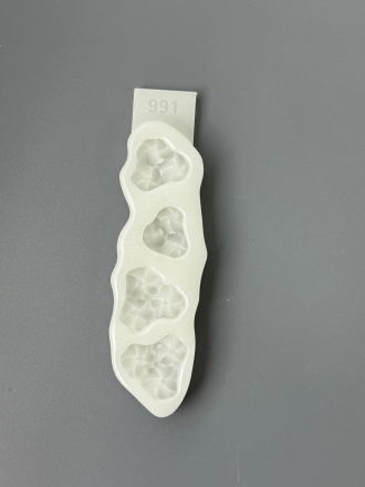 №991 цветы 4 шт в молде 