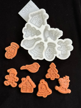 №904 Новогодние конфеты  