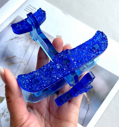 №964  Кристаллический самолет 